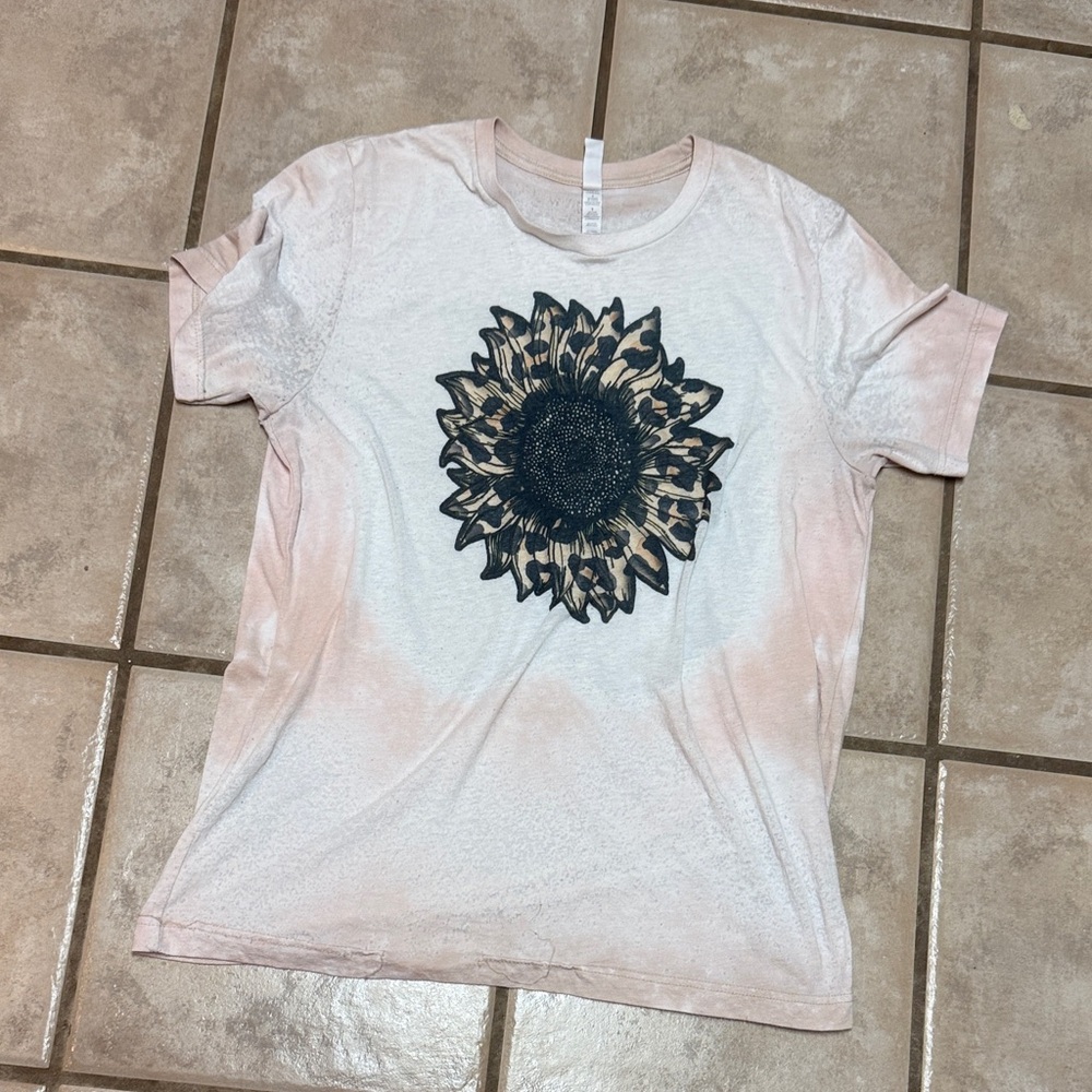 Sunflower Graphic T-Shirt